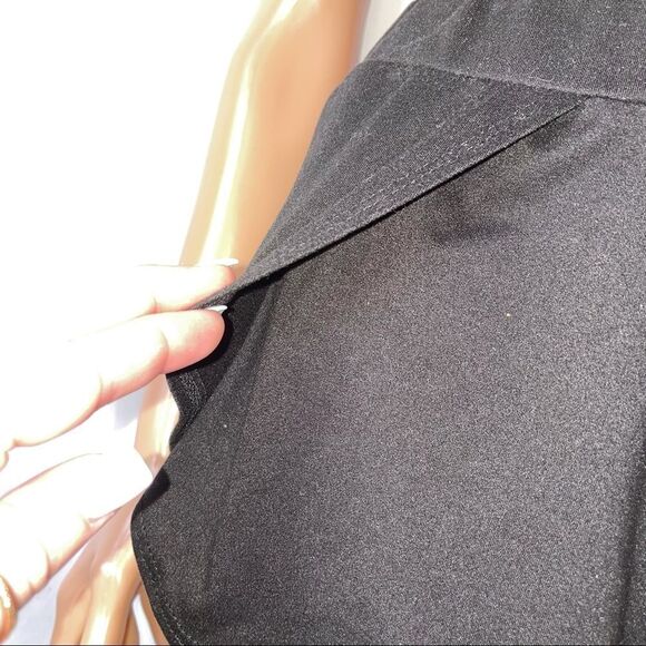 💋Bundle 4 items for $20. Add items💋 to a bundle - Picture 5 of 6